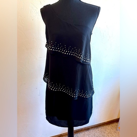 Express Black One-Shoulder Mini Dress with Studded Details on Ruffles Sz 6 - Picture 1 of 12